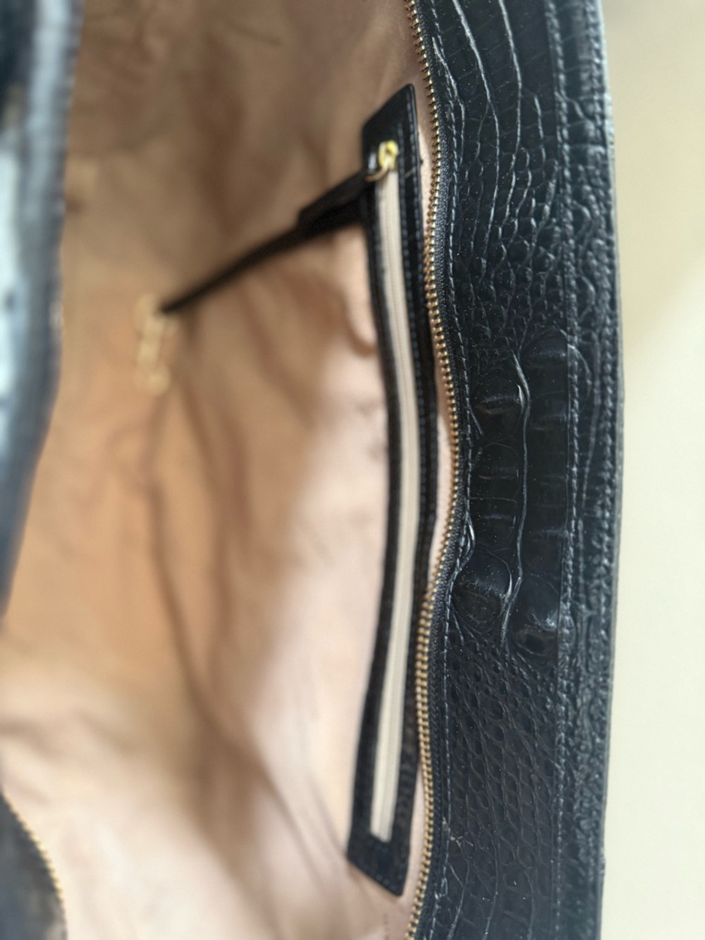 Brahmin Ashlee Tote Black Croc Embossed Leather EUC Like New Large Bag - Picture 8 of 12
